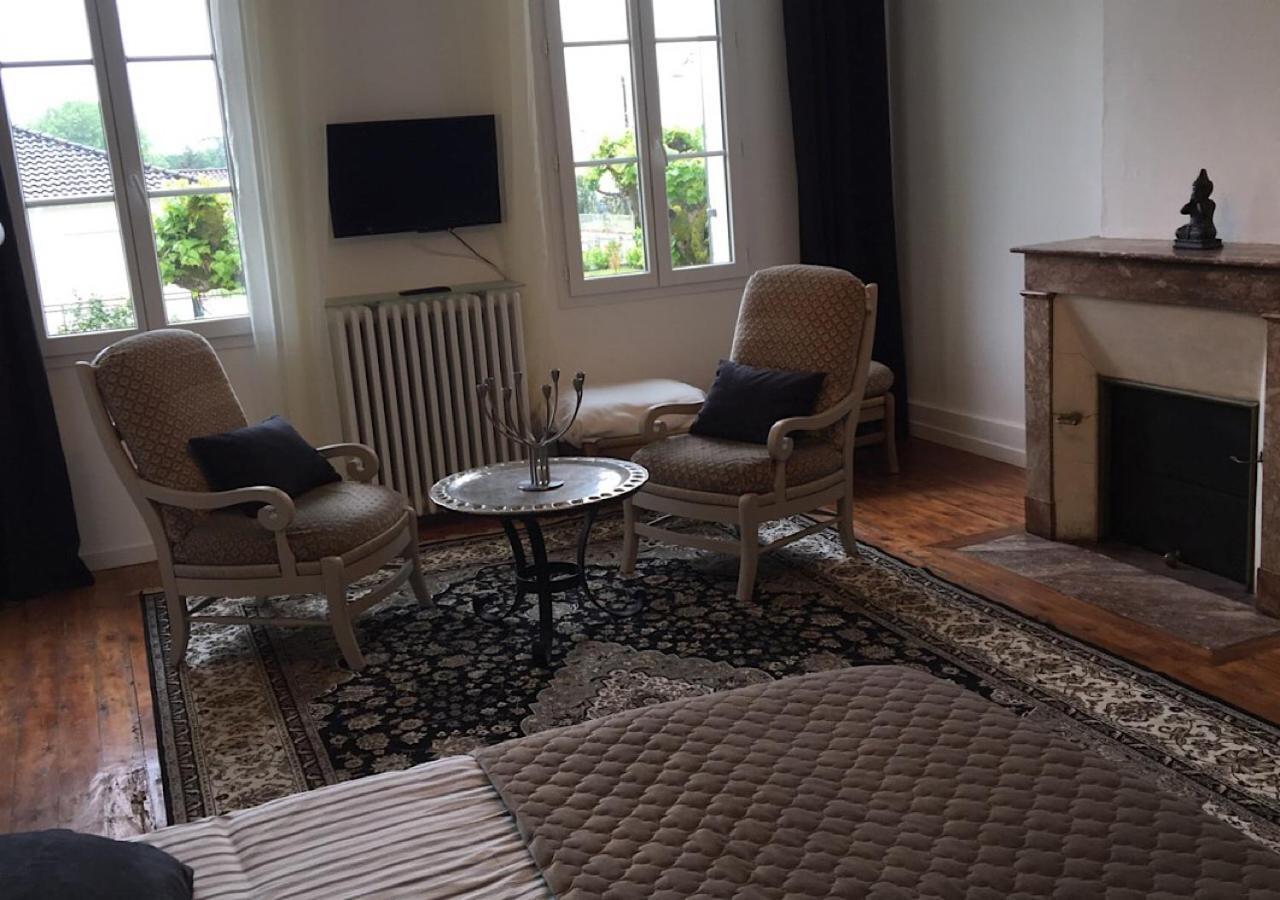 利布尔讷Le Logis De L'Epinette住宿加早餐旅馆 外观 照片